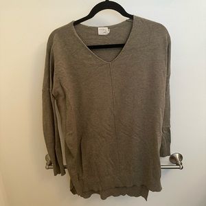 Dreamers by debut green sweater